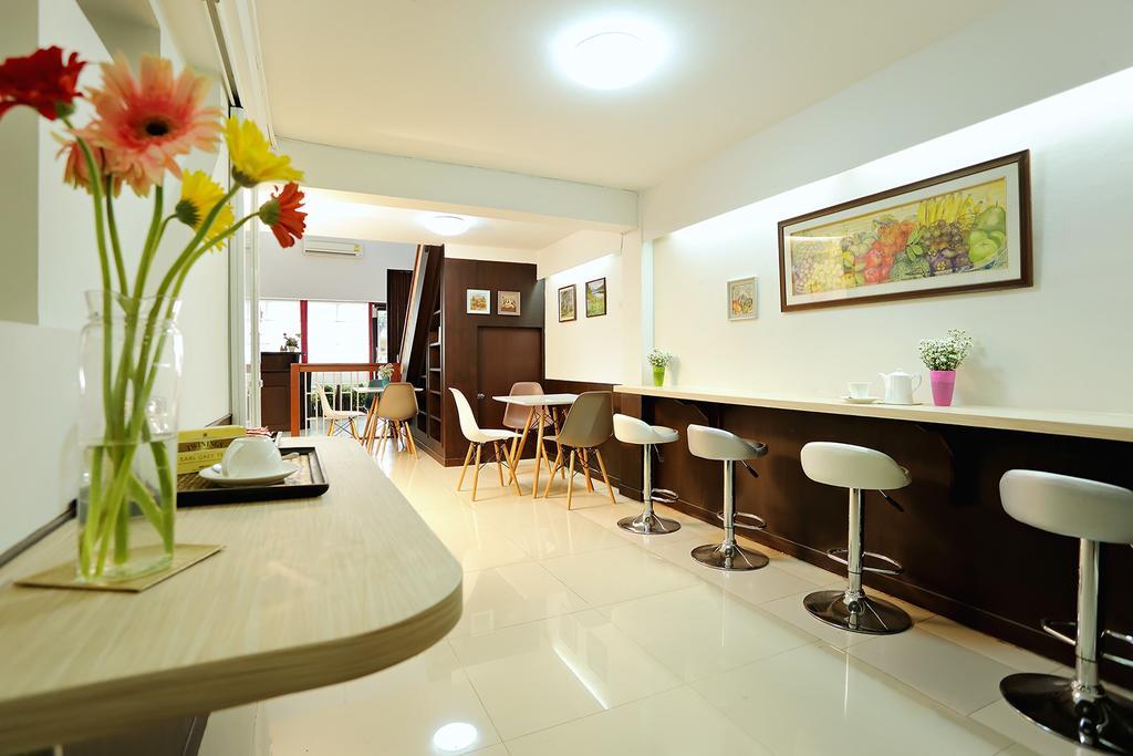 Baan Namtarn Guest House Банкок Екстериор снимка